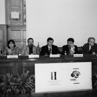 Inauguración, jornada diversidad lingüística 2001. Palacio Miramar-Donostia: B. Lasagabaster, A. Madariaga, L.M. Bandrés, J. M. González Zorrilla, R. Etxezarreta, Miguel Sigüan y Lorea Bilbao.